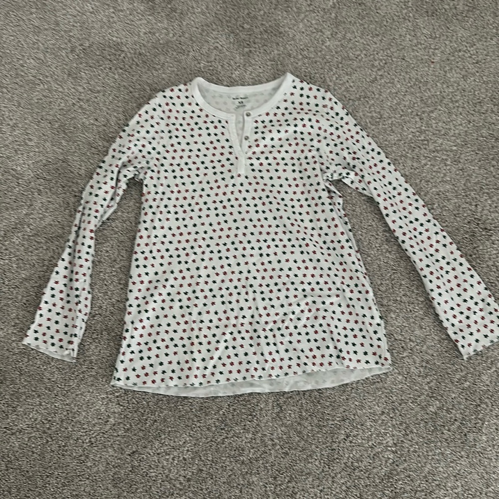 Christmas Red and Green stars Roller Rabbit Pj top